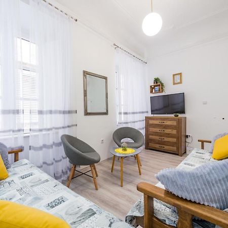 The Ragusa Arms Экстерьер фото