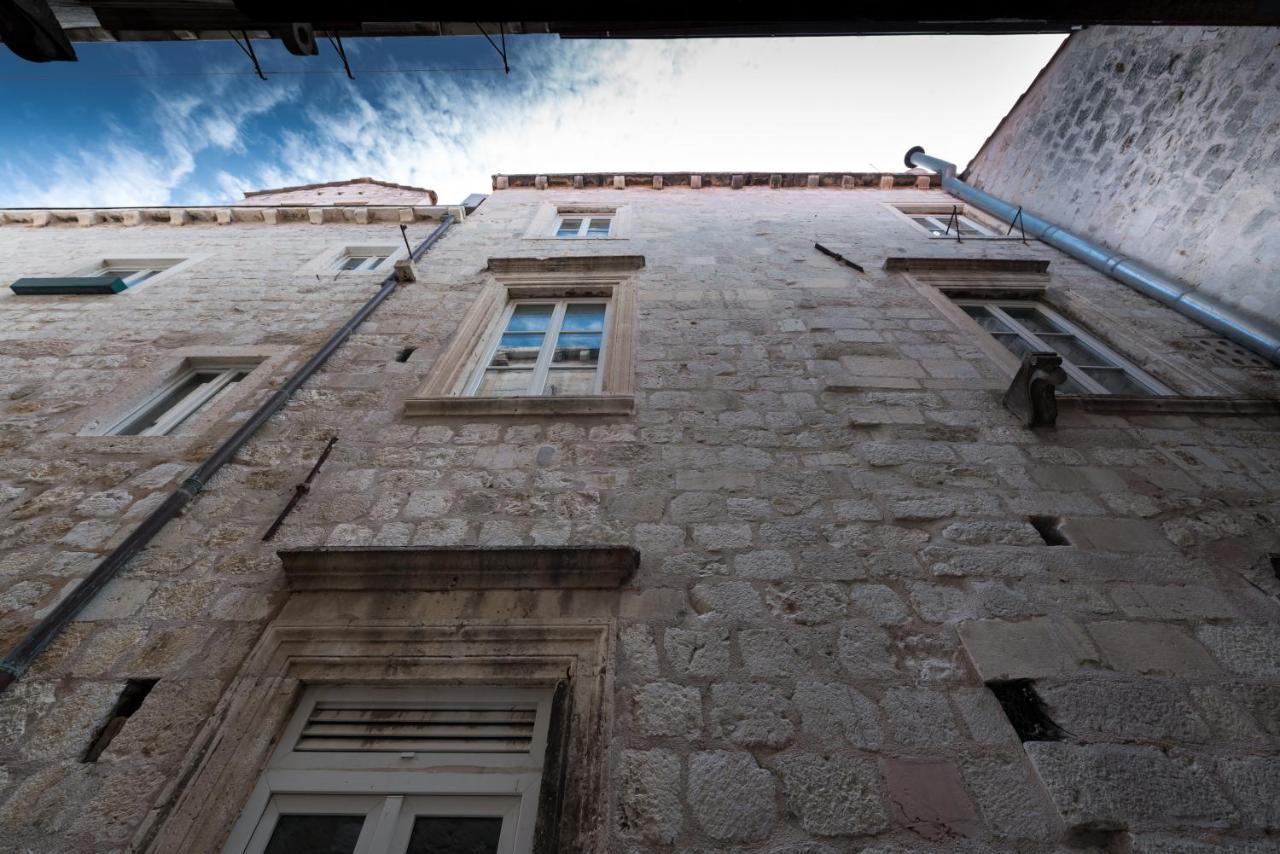 The Ragusa Arms Экстерьер фото